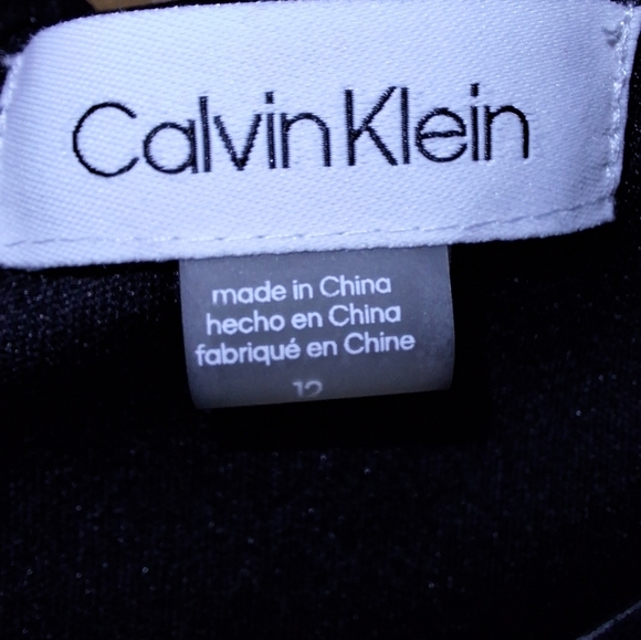 A Calvin Klein Floral Black and White lined maxi Dress in a size 12. Pre-loved - Picture 2 of 13